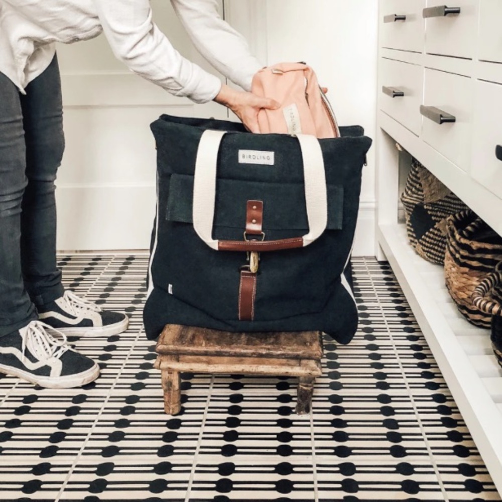 Birdling Hanging Garment Tote
